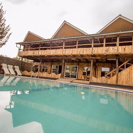 Dove Nest Lodge Найваша Экстерьер фото